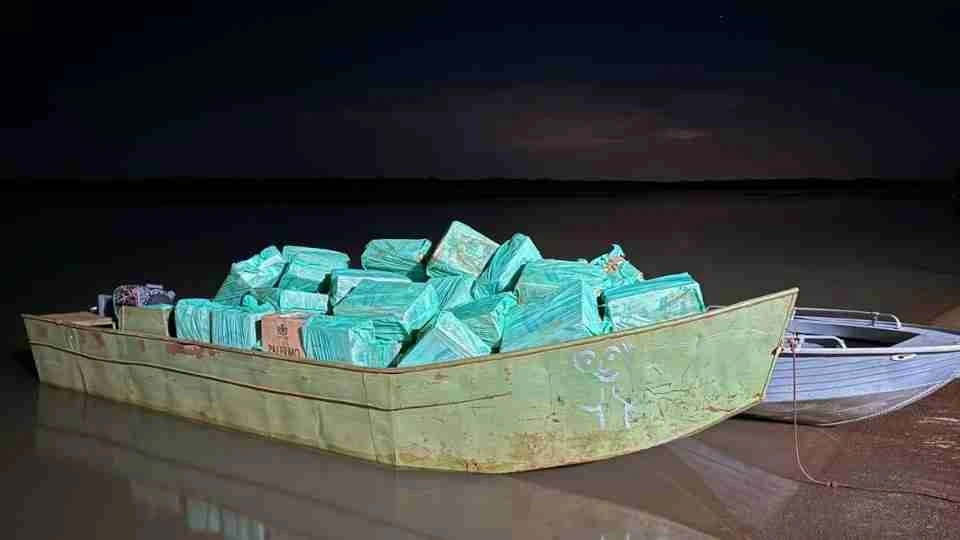 60 mil maços de cigarros contrabandeados são apreendidos em Missal