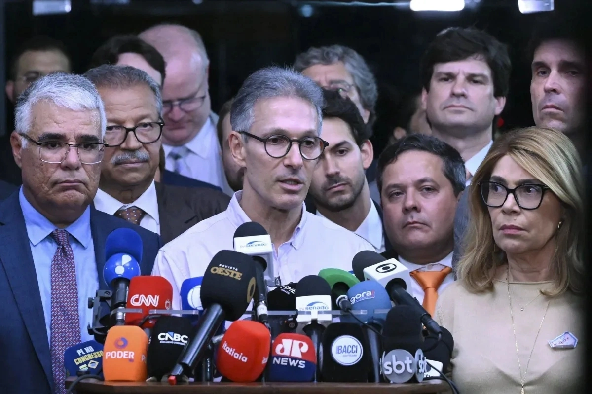 Zema descarta ser vice de Flávio e rejeita aliança com União e PP