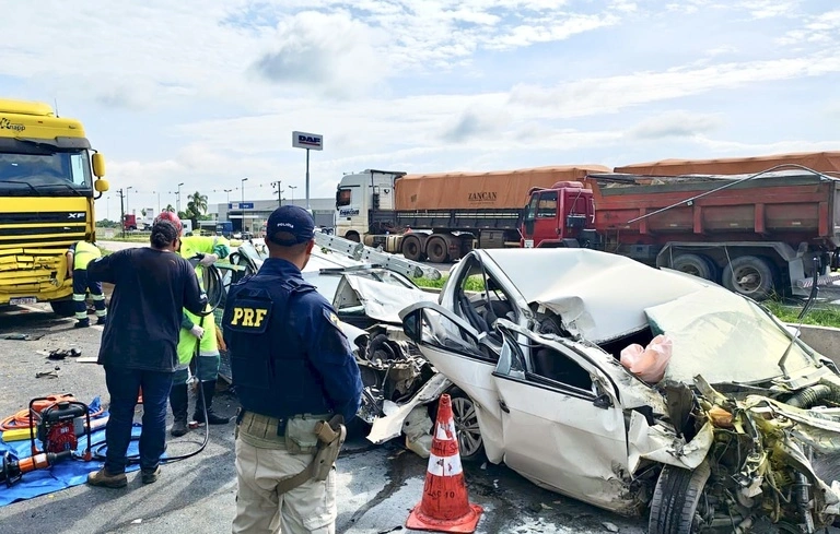 PRF alerta para alta de 14% de mortes nas rodovias federais do Paraná em 2026
