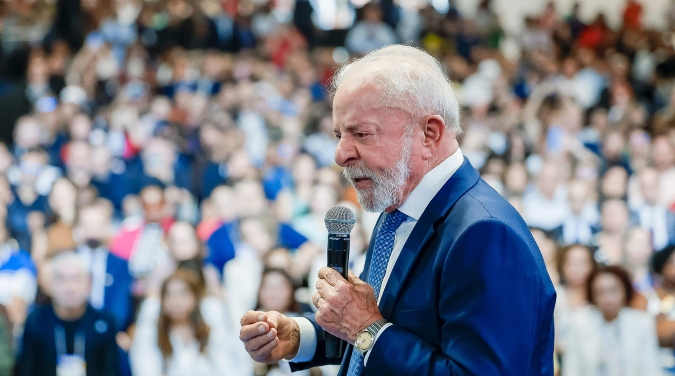 Eleições 2026: Lula reafirma pré-candidatura e fala em barrar volta da extrema-direita